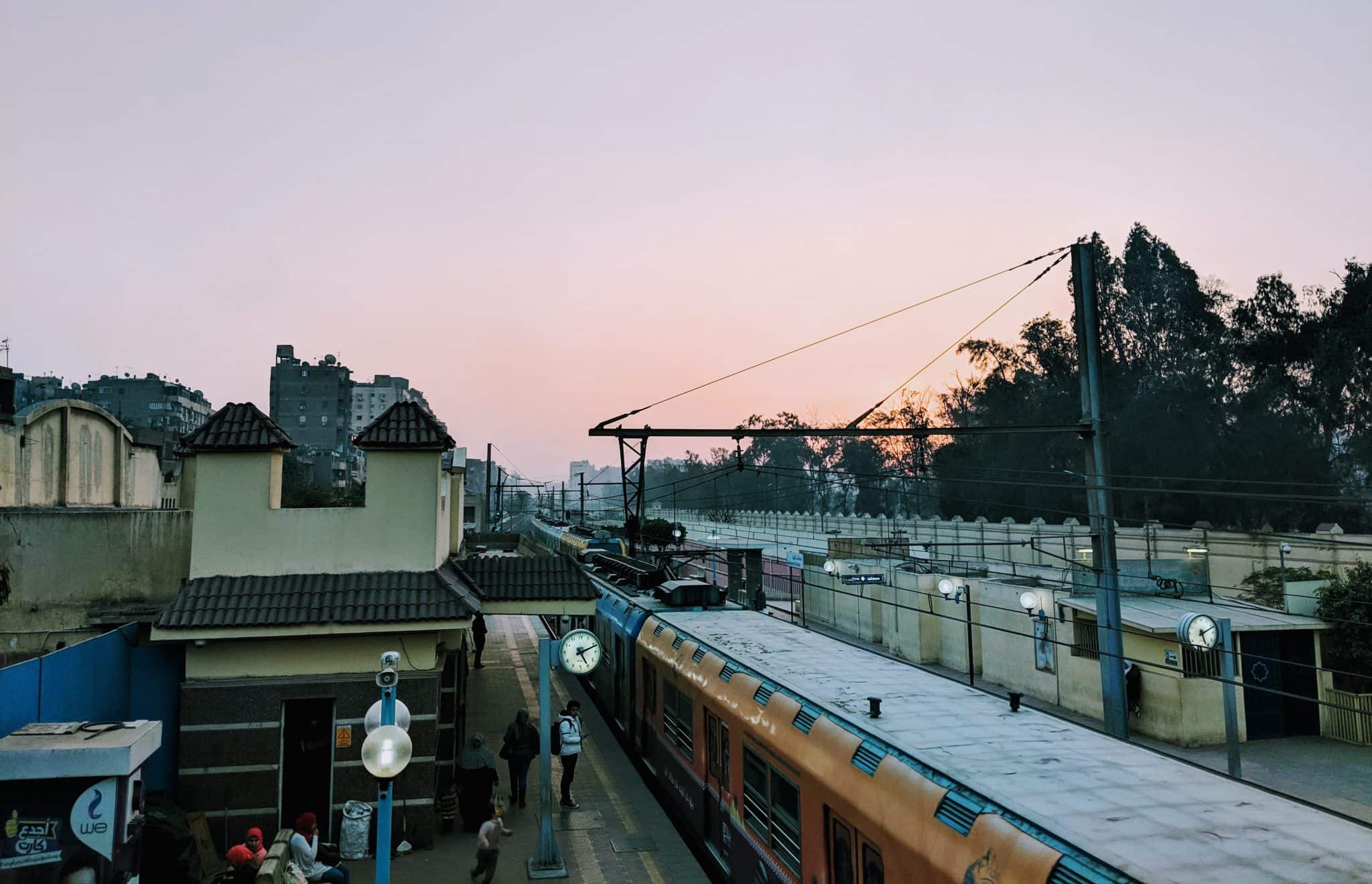 Discover Discomfort - Crazy Transport of Cairo - Metro