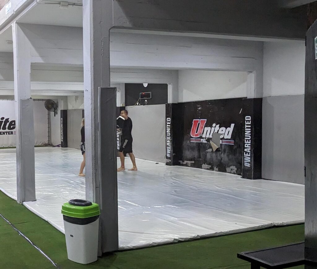 Brazilian Jiu Jitsu training area at United Fight Centre Buenos Aires