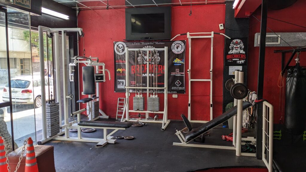 Breakers MMA Review Weightlifting racks